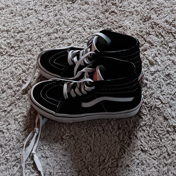 Vans - Picture 3 of 4